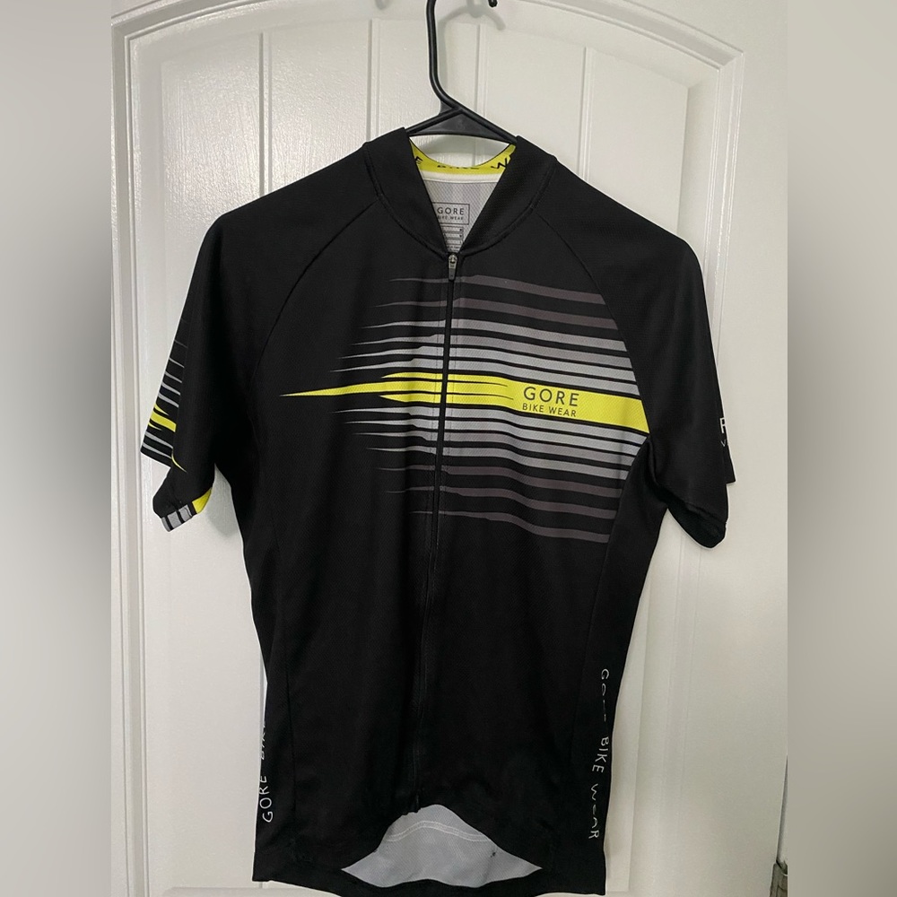 Gore cycling jersey.